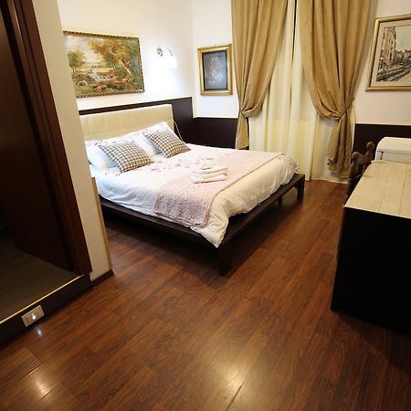 Gold House Hotel Rome Bagian luar foto