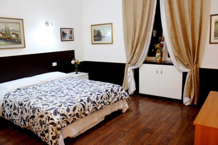 Gold House Hotel Rome Bagian luar foto